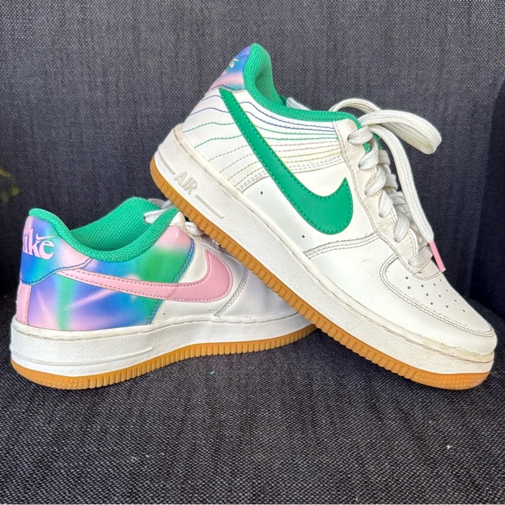 Nike Air Force 1 LV8